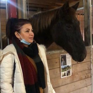 Meet your Posher, Mina